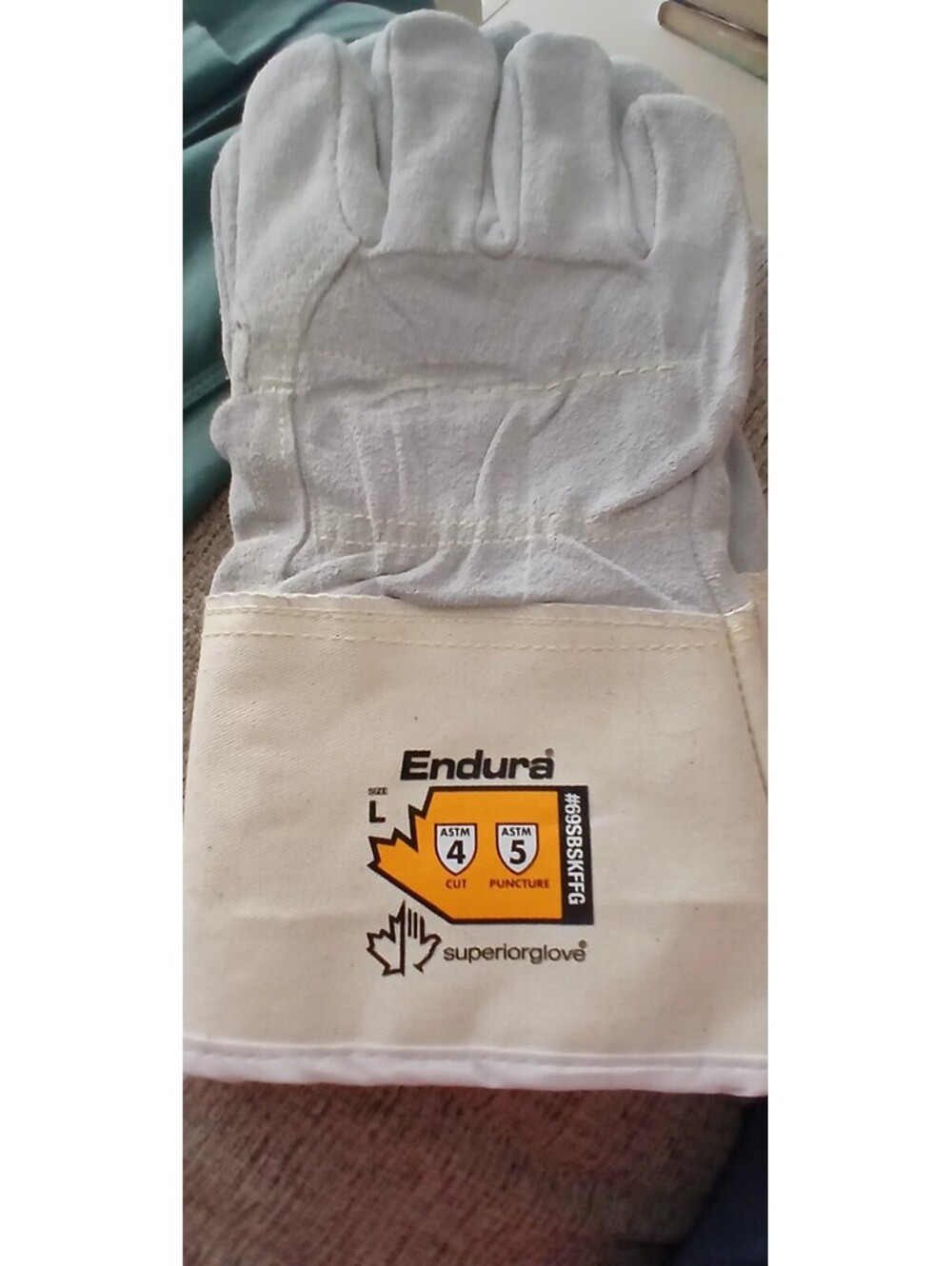 Endura superiorglove size L #69SBSKFFG